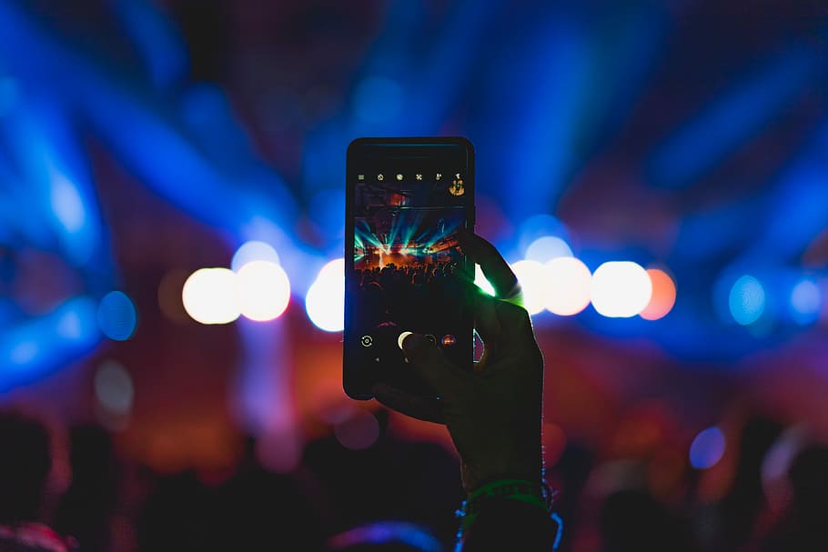 best camera settings for concerts iphone 14